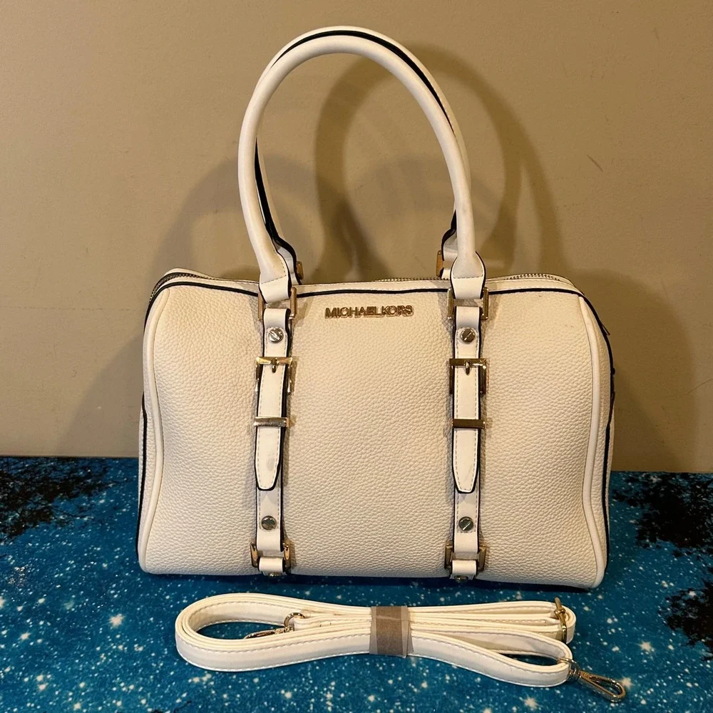 Michael Kors White bedord legacy purse with strap
